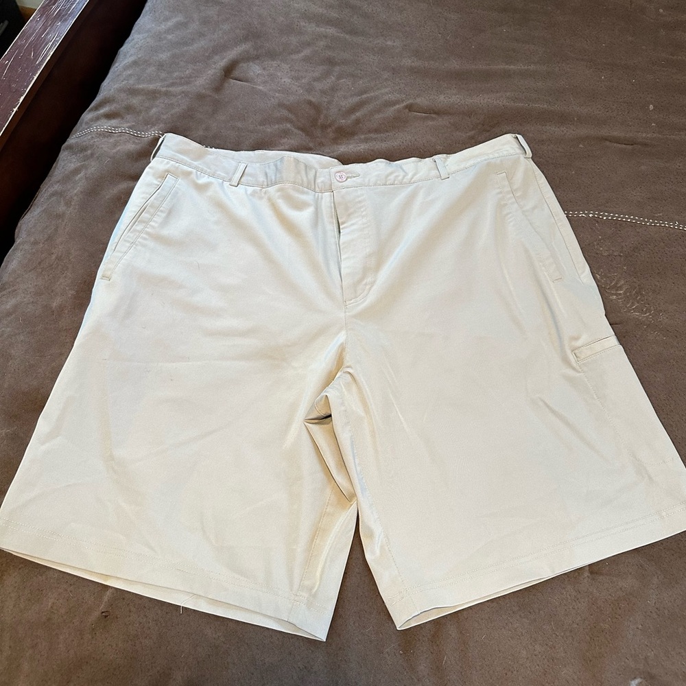 Men’s Nike Golf Shorts
